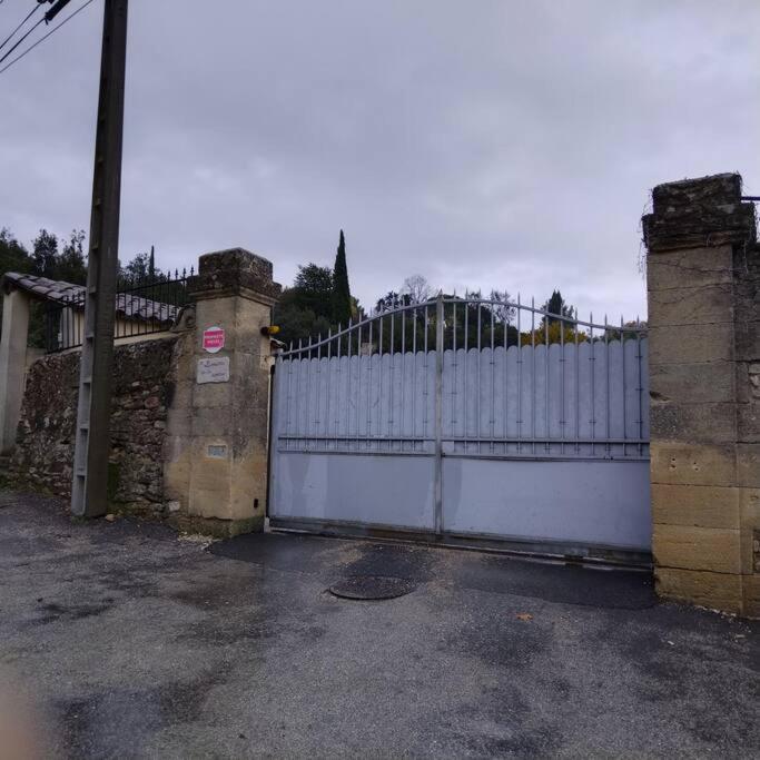 Apartament Le Provence Avec Piscine, Climatisation Et Parking Uzès Zewnętrze zdjęcie